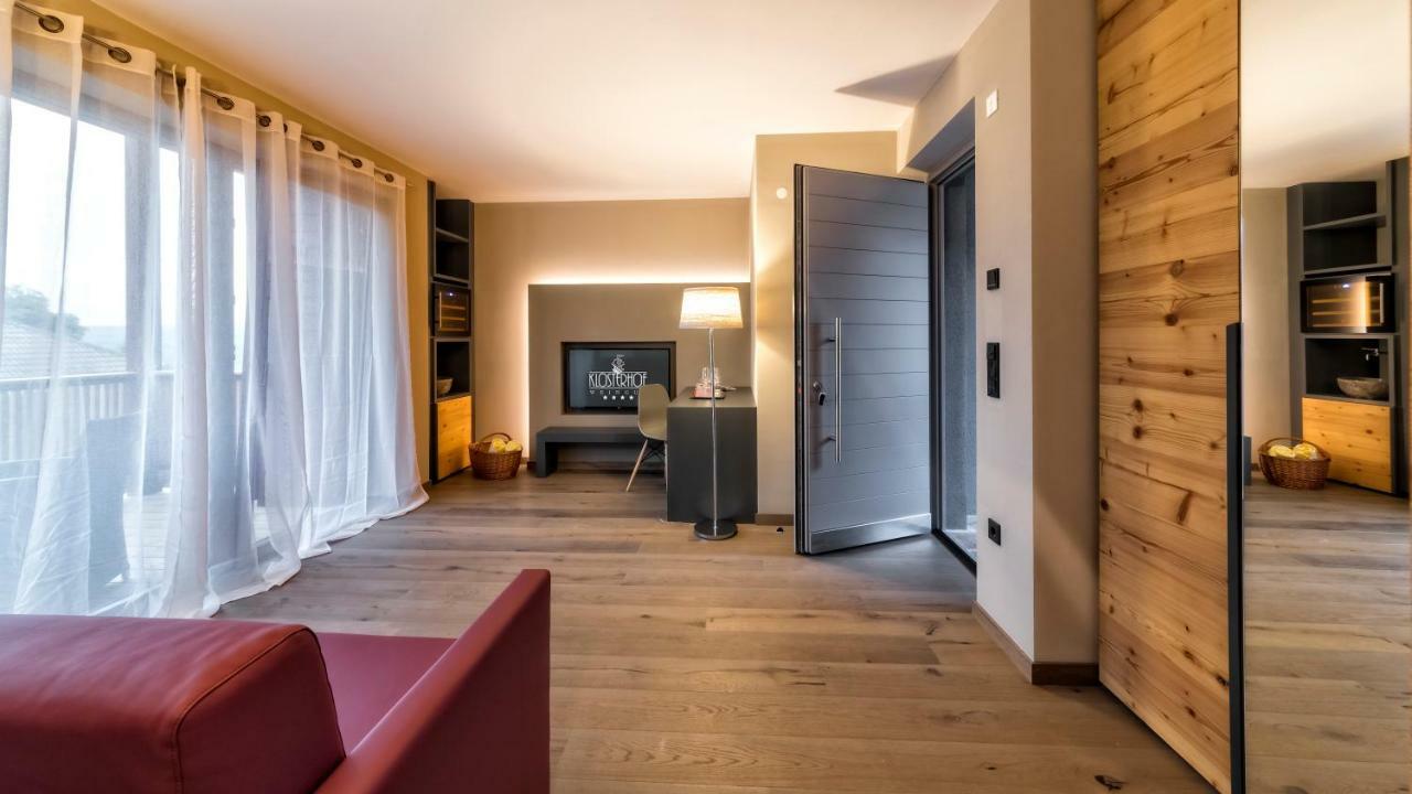 Hotel Weingut Klosterhof Caldaro Εξωτερικό φωτογραφία